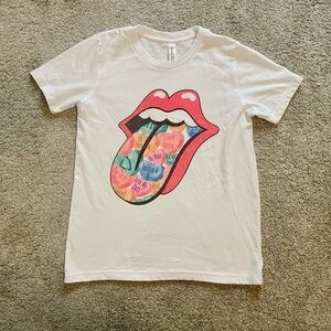 Girls Large Rolling Stones Valentines T-shirt